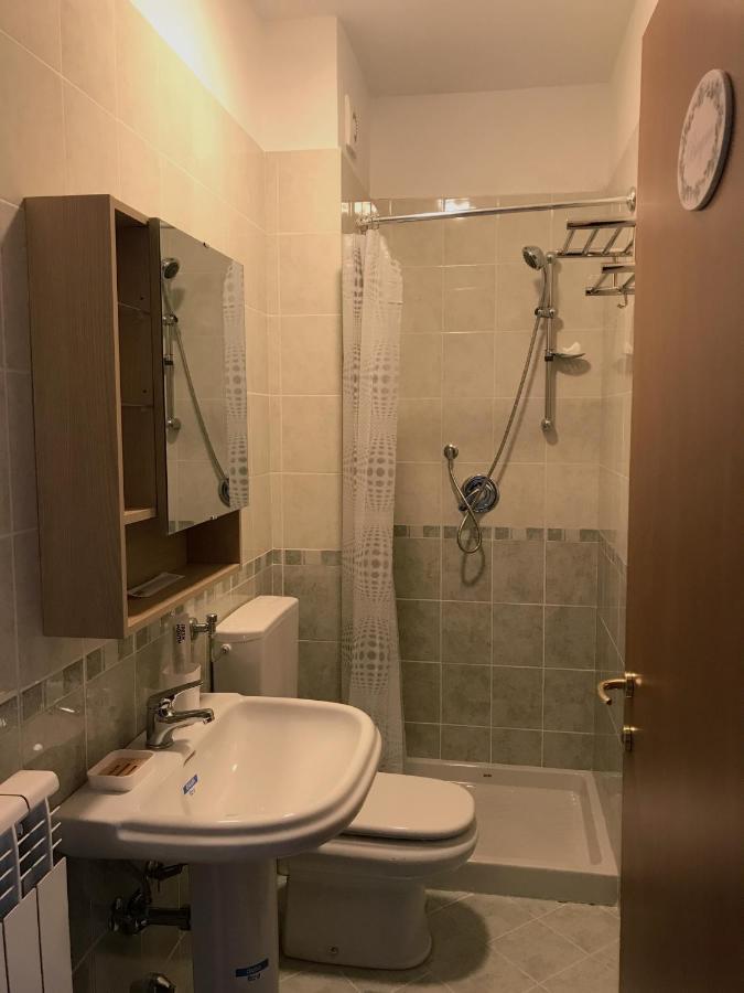 "Coccole Nel Borgo" 2Min To Outlet Apartment With Terrace Serravalle Scrivia Ngoại thất bức ảnh