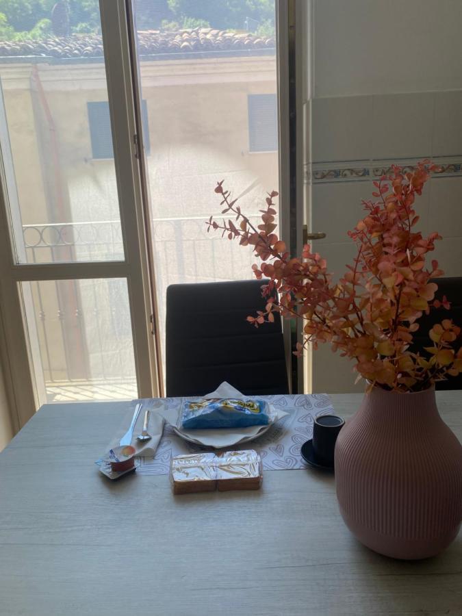 "Coccole Nel Borgo" 2Min To Outlet Apartment With Terrace Serravalle Scrivia Ngoại thất bức ảnh